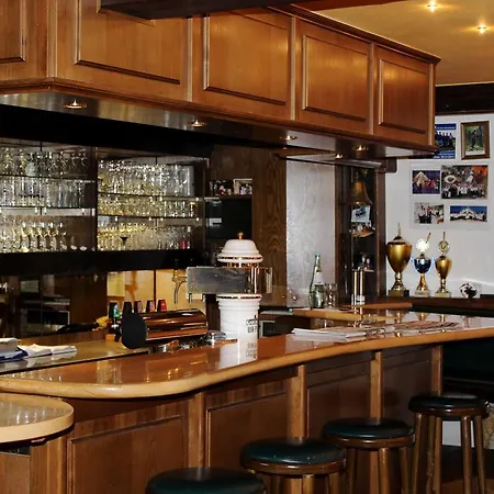 Schinderhannes Hotell 3*