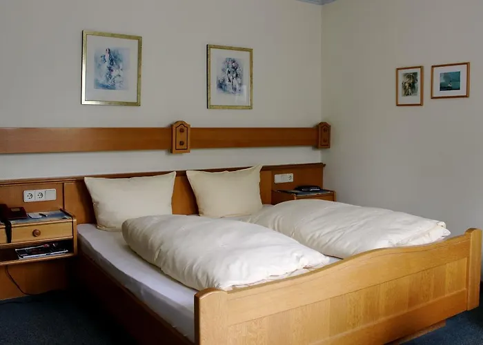 Hotel Schinderhannes 3*